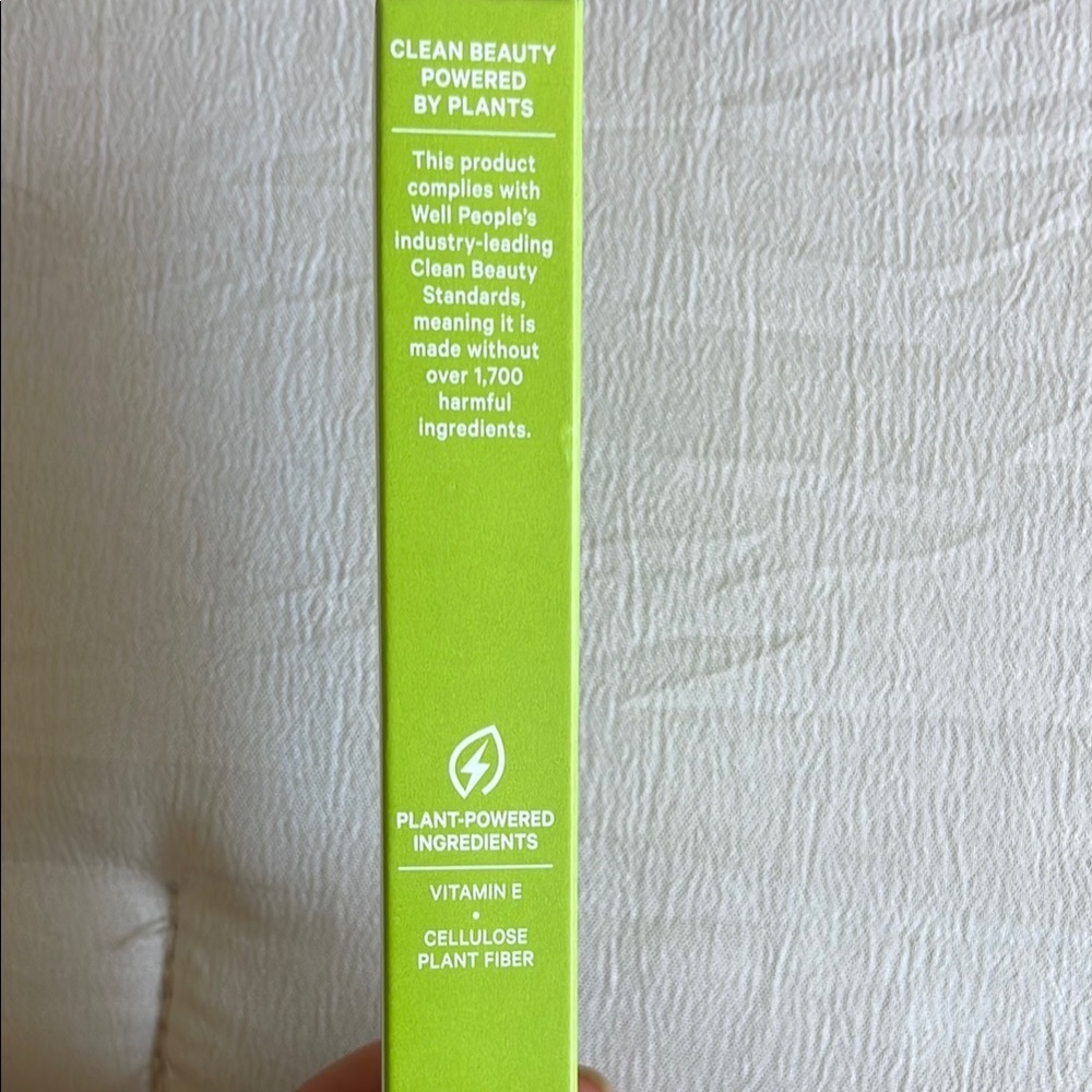 W3LL PEOPLE Expressionist Pro Mascara - Pro Black - Picture 2 of 3